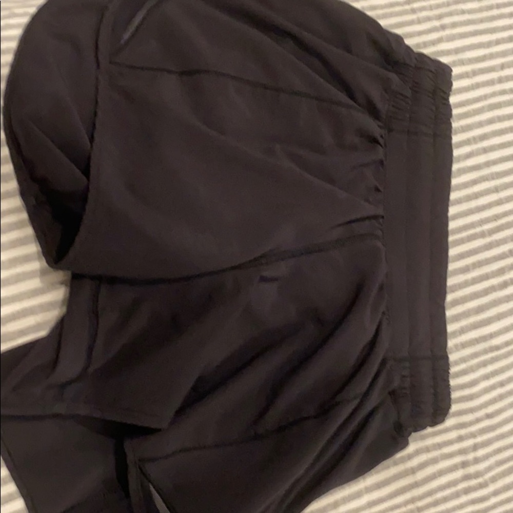 Lululemon 4 tall, hotty hot short. gently used